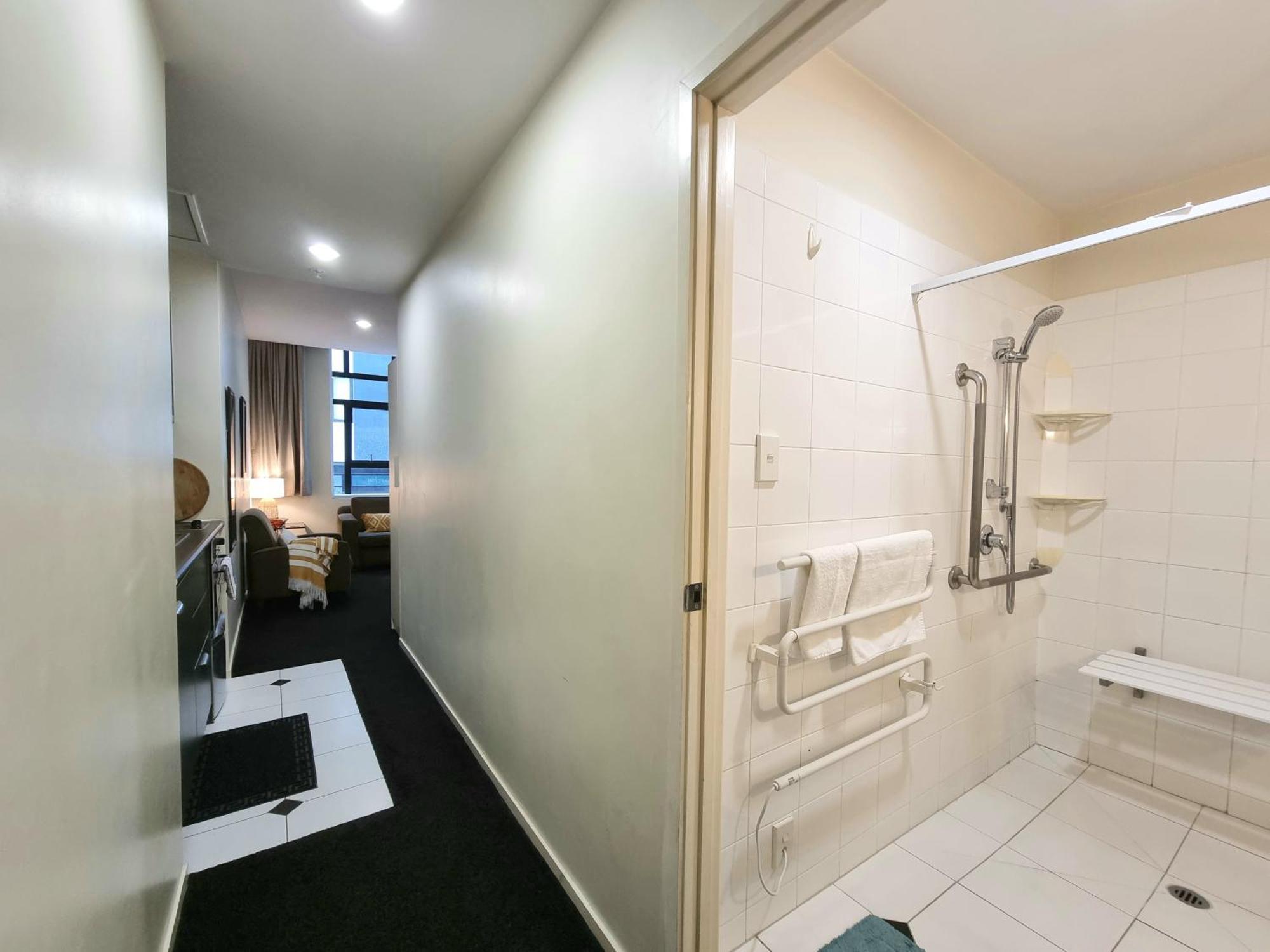Urban Deco Apartment On Queen Street Auckland Pokoj fotografie