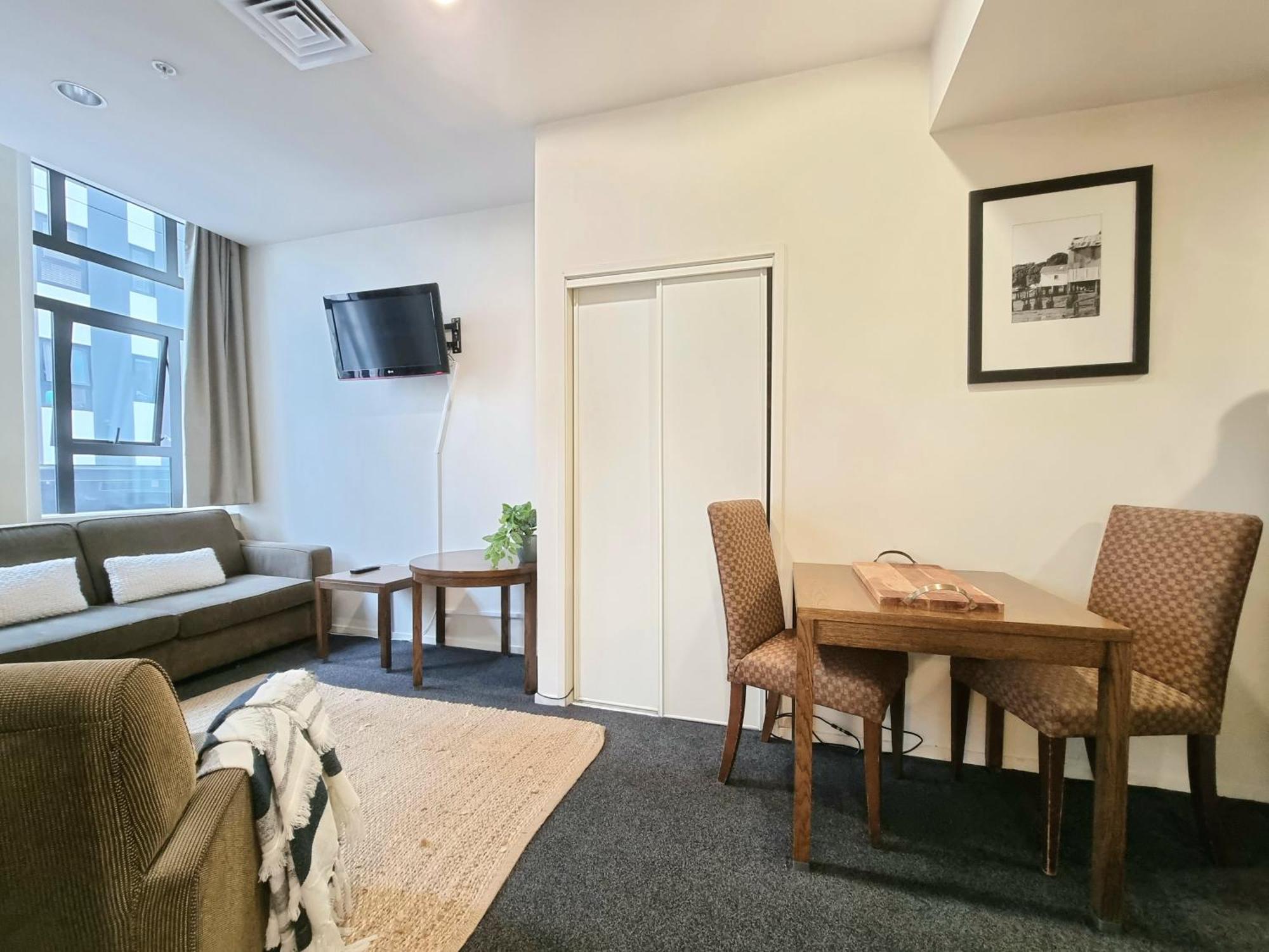 Urban Deco Apartment On Queen Street Auckland Pokoj fotografie