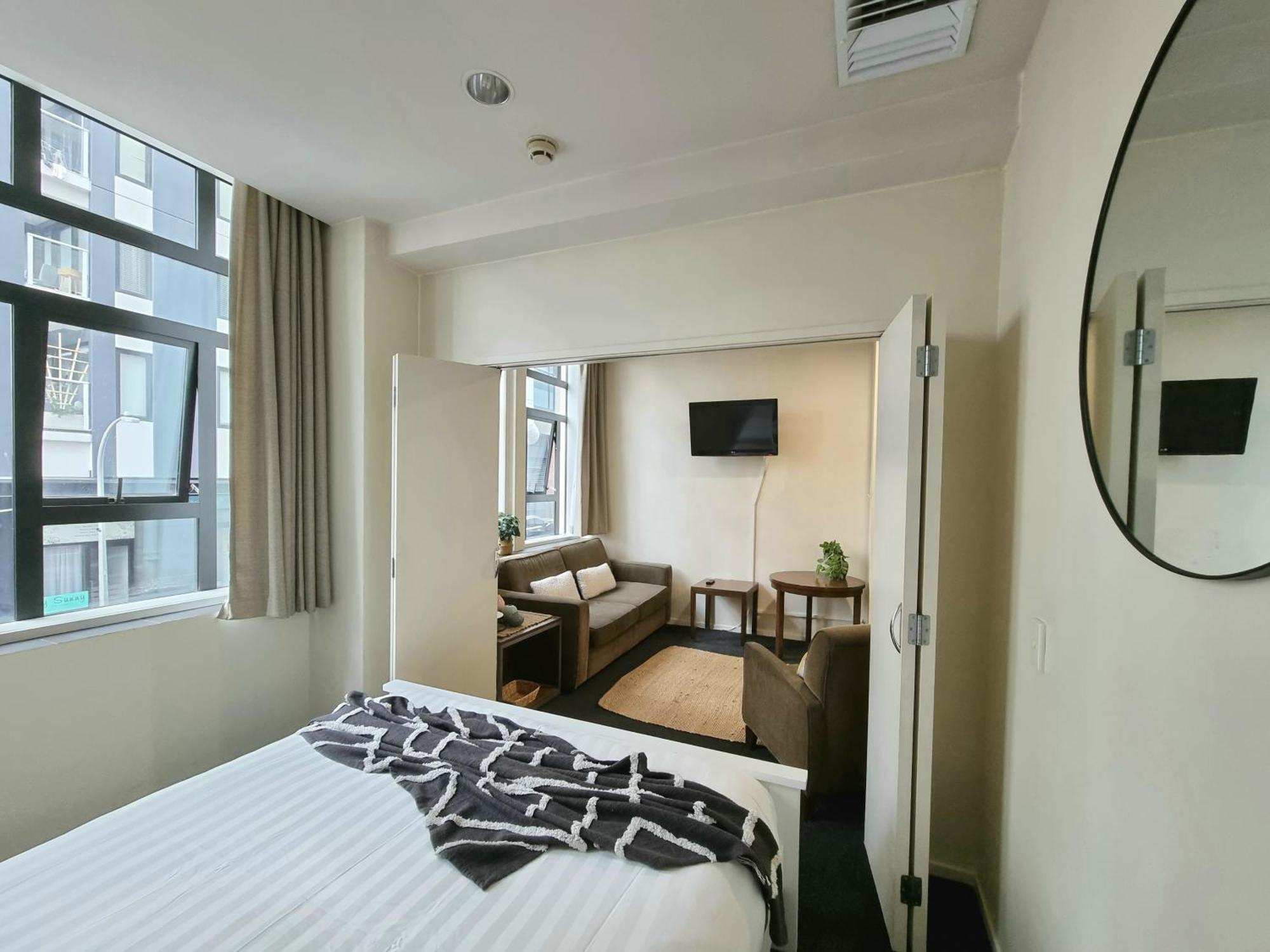 Urban Deco Apartment On Queen Street Auckland Pokoj fotografie