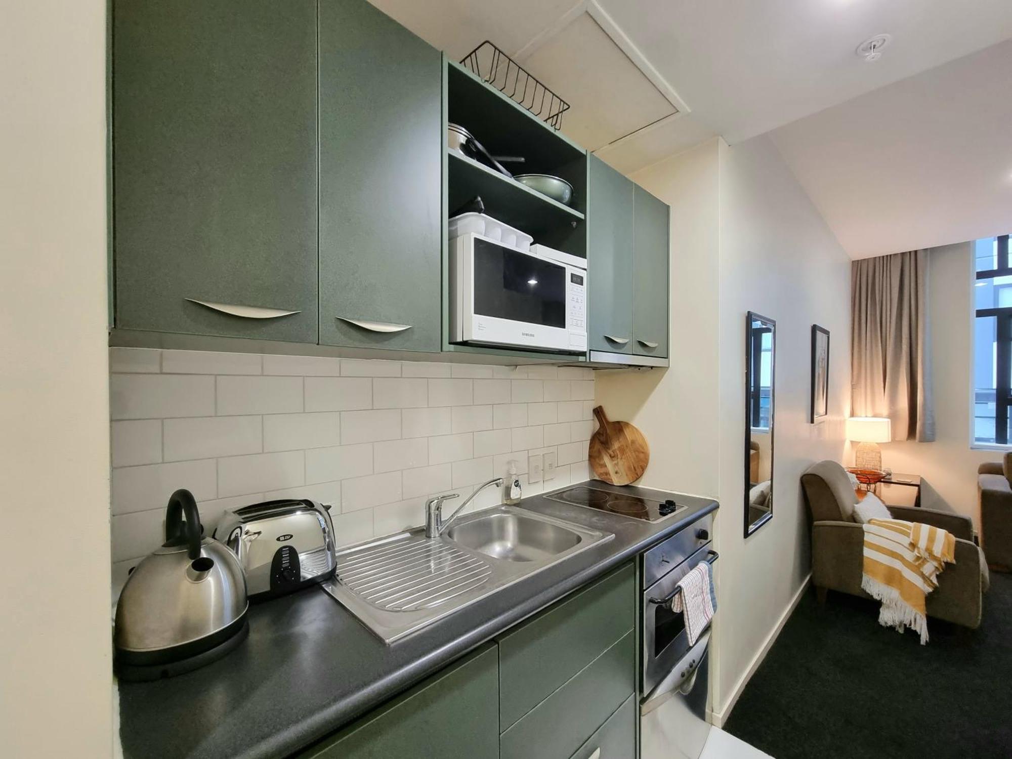 Urban Deco Apartment On Queen Street Auckland Pokoj fotografie