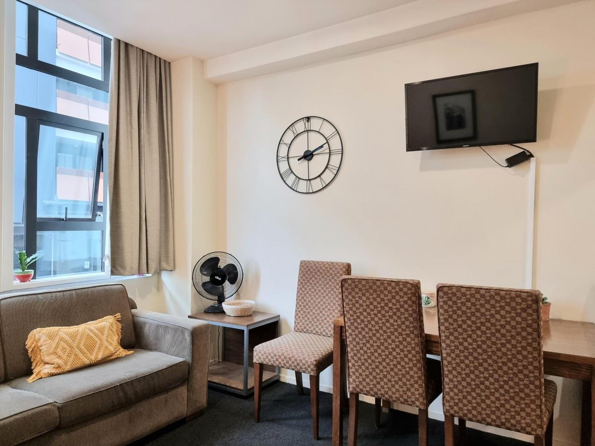 Urban Deco Apartment On Queen Street Auckland Pokoj fotografie